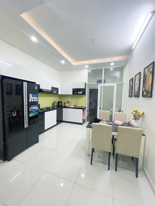 BÁN NHÀ ĐẸP 80m2  P. HBP, Q. THỦ ĐỨC CHỈ 10ty
